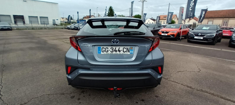 Toyota C-HR dyna 1.8 DYNAMIQUE  occasion à AUXERRE - photo n°4