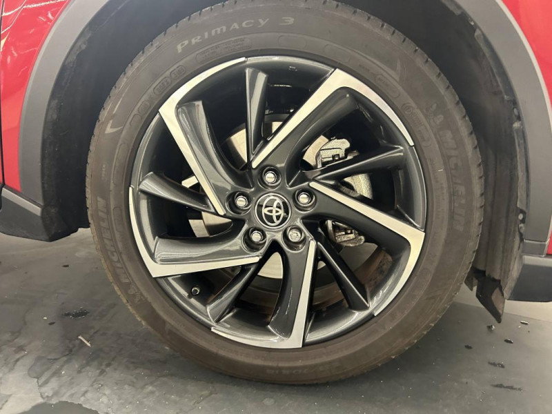 Toyota C-HR Hybride 1.8L Design Ultimate 5p  occasion  Prigueux - photo n9