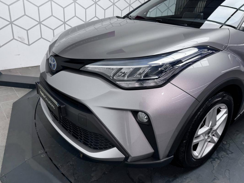 Toyota C-HR Hybride 1.8L Dynamic 5p  occasion  Prigueux - photo n8