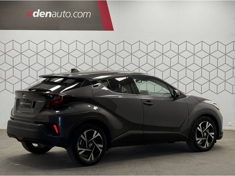 Toyota C-HR Hybride 1.8L Edition  occasion à Saint Laurent des Vignes - photo n°2