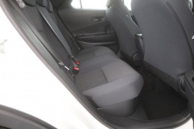 Toyota C-HR Hybride 140  occasion  Beaupuy - photo n9