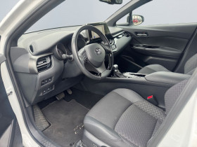 Toyota C-HR Hybride 2.0L 184 ch BVA  occasion  Beaupuy - photo n8