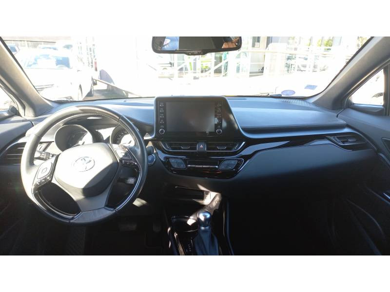 Toyota C-HR Hybride 2.0L Distinctive 2020 - photo n°11 Toyota C-HR Hybride 2.0L Distinctive  occasion à Toulouse - photo n°11