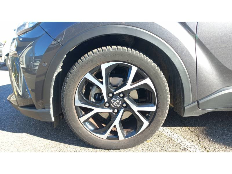 Toyota C-HR Hybride 2.0L Distinctive 2020 - photo n°9 Toyota C-HR Hybride 2.0L Distinctive  occasion à Toulouse - photo n°9
