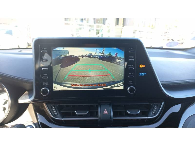 Toyota C-HR Hybride 2.0L Distinctive 2020 - photo n°18 Toyota C-HR Hybride 2.0L Distinctive  occasion à Toulouse - photo n°18