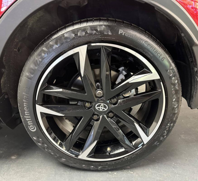 Toyota C-HR Hybride 2.0L GR-Sport 5p  occasion  Prigueux - photo n10