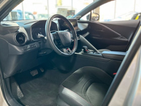 Toyota C-HR Hybride 200 AWD-i  occasion  Beaupuy - photo n5