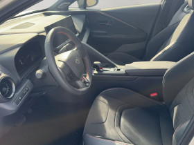 Toyota C-HR Hybride 200 AWD-i  occasion  Beaupuy - photo n5