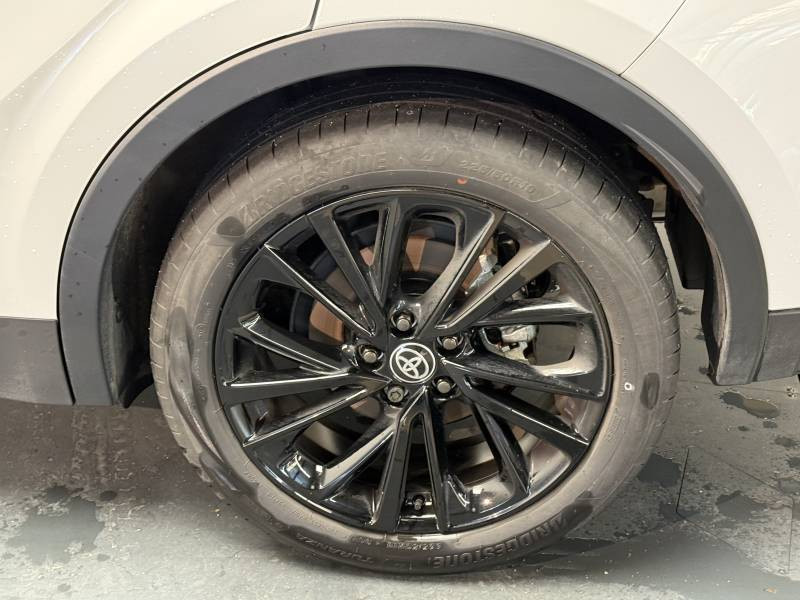 Toyota C-HR Hybride 200 GR Sport  occasion  Saint Laurent des Vignes - photo n10