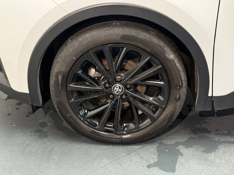 Toyota C-HR Hybride 200 GR Sport  occasion  Saint Laurent des Vignes - photo n9