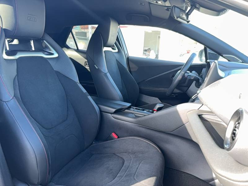 Toyota C-HR Hybride 200 GR Sport 2024 - photo n°12 Toyota C-HR Hybride 200 GR Sport  occasion à Toulouse - photo n°12