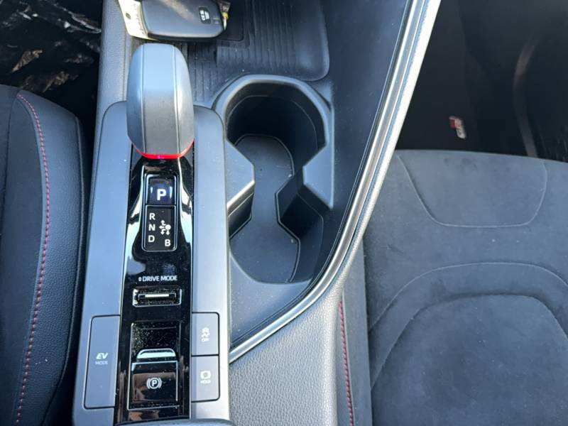 Toyota C-HR Hybride 200 GR Sport 2024 - photo n°15 Toyota C-HR Hybride 200 GR Sport  occasion à Toulouse - photo n°15