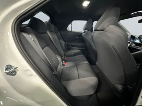 Toyota C-HR Hybride Rechargeable 225  occasion  Beaupuy - photo n8
