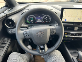 Toyota C-HR Hybride Rechargeable 225  occasion  Beaupuy - photo n7