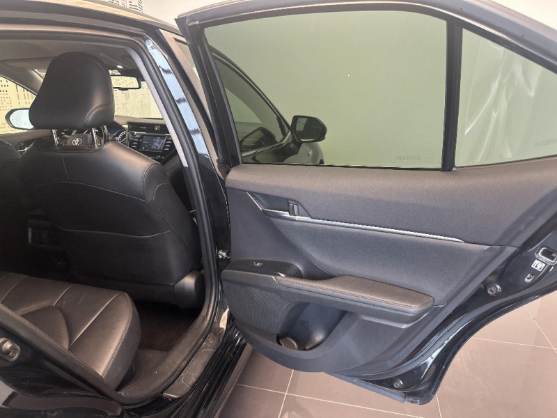 Toyota Camry Camry Hybride Pro 218ch 2WD Dynamic Business+Stage Hybrid Ac  occasion  Saint-Maximin - photo n19