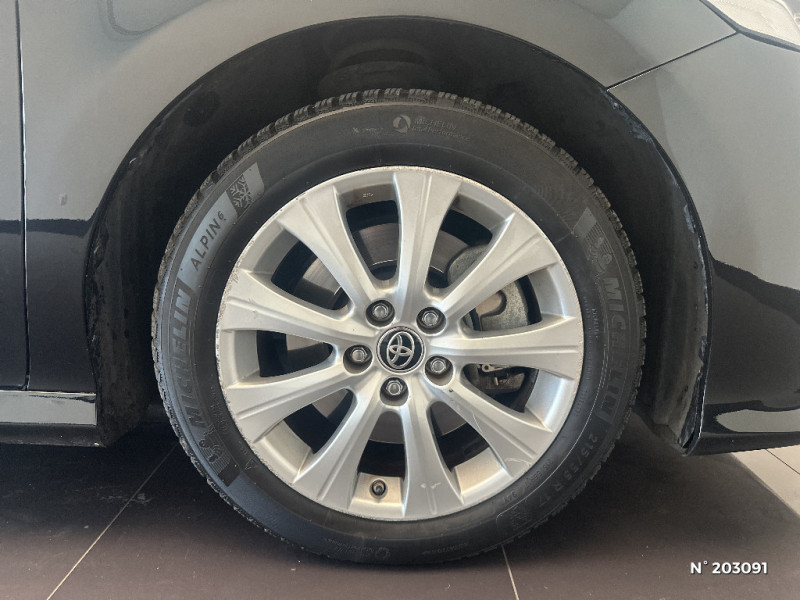 Toyota Camry Camry Hybride Pro 218ch 2WD Dynamic Business+Stage Hybrid Ac  occasion  Saint-Maximin - photo n8