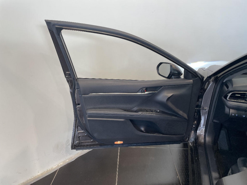 Toyota Camry Camry Hybride Pro 218ch 2WD Dynamic Business+Stage Hybrid Ac  occasion � Jaux - photo n�19