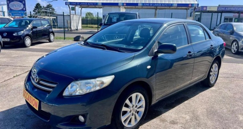 Toyota Corolla 1.6 VVTI 124 CH MOTEUR FIABLE  occasion � Berck - photo n�2