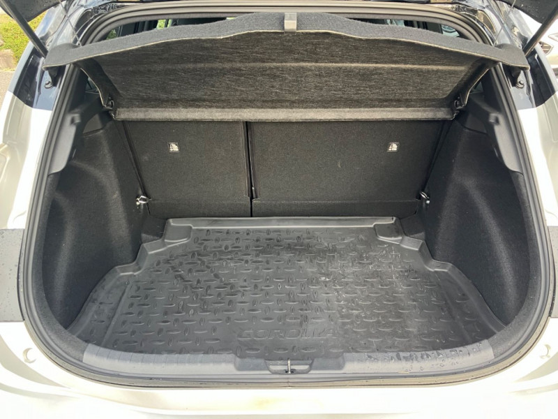 Toyota Corolla 1.8 Hybrid 140 CVT GR 1�Main  occasion � Lescure-d'Albigeois - photo n�15