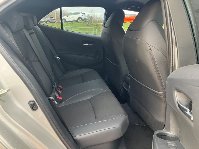 Toyota Corolla 1.8 Hybrid 140 CVT GR 1�Main  occasion � Montauban - photo n�14