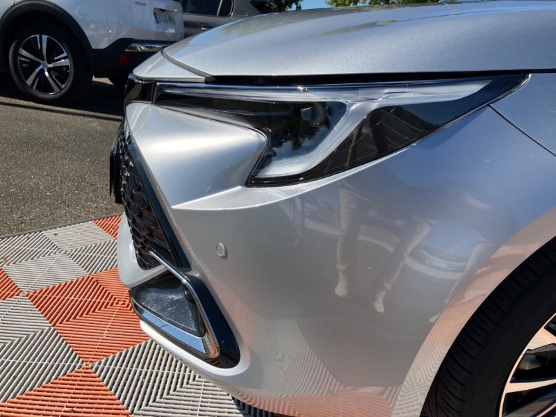 Toyota Corolla 1.8 HYBRIDE 140 DESIGN Camra  occasion  Montauban - photo n9