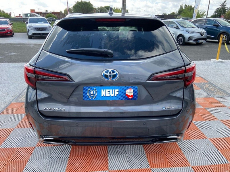 Toyota Corolla 1.8 HYBRIDE 140 DESIGN PACK TECH Hayon GPS Camra  occasion  Cahors - photo n6