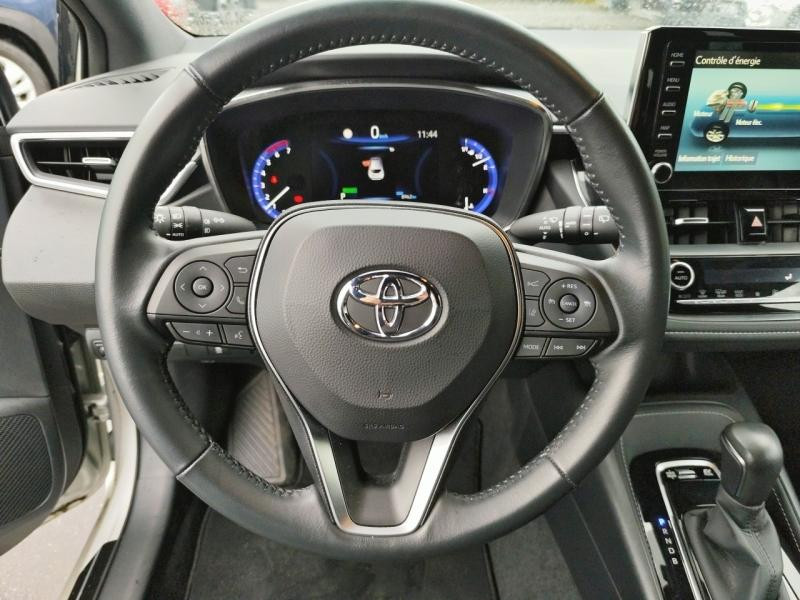 Toyota Corolla 122h Design MY21  occasion � Saint-Brieuc - photo n�12