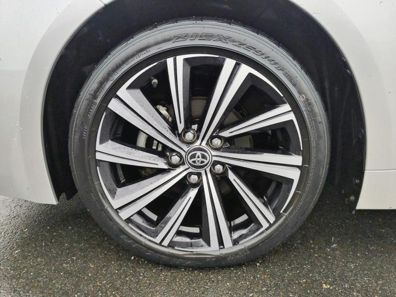 Toyota Corolla 122h Design MY21  occasion � Saint-Brieuc - photo n�7