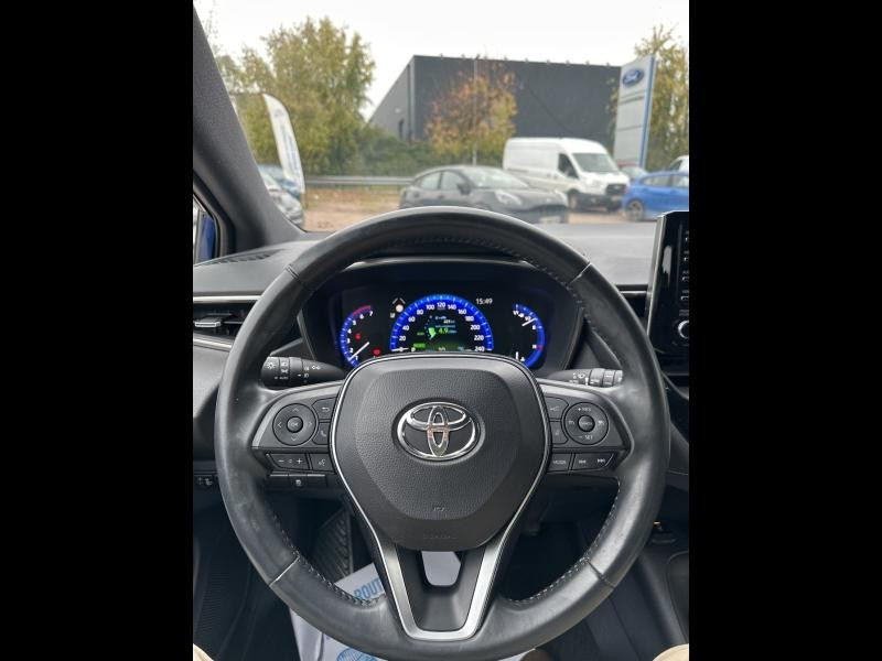 Toyota Corolla 122h Design  occasion  Auxerre - photo n15