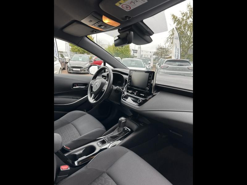 Toyota Corolla 122h Design  occasion  Auxerre - photo n11