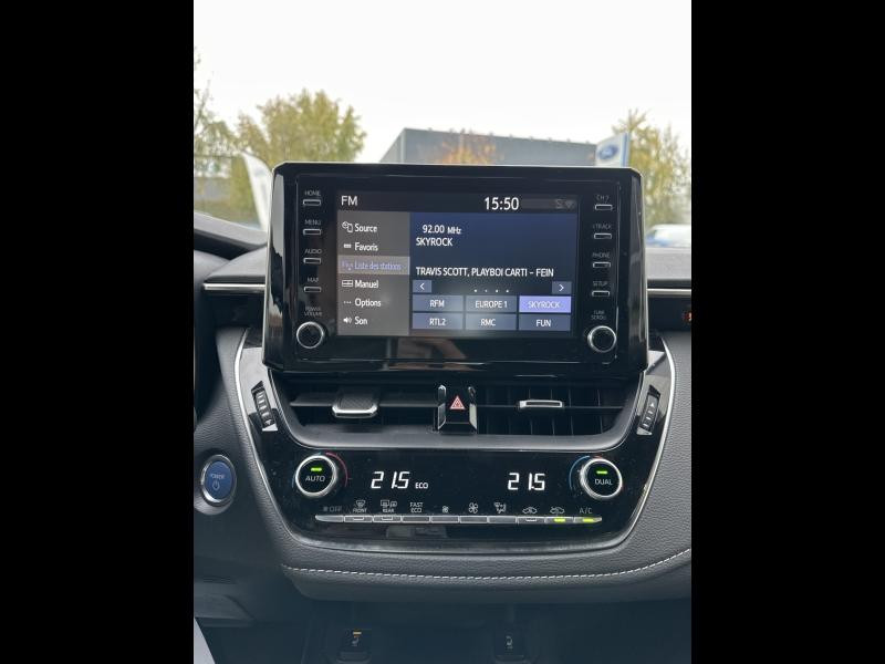 Toyota Corolla 122h Design  occasion  Auxerre - photo n18