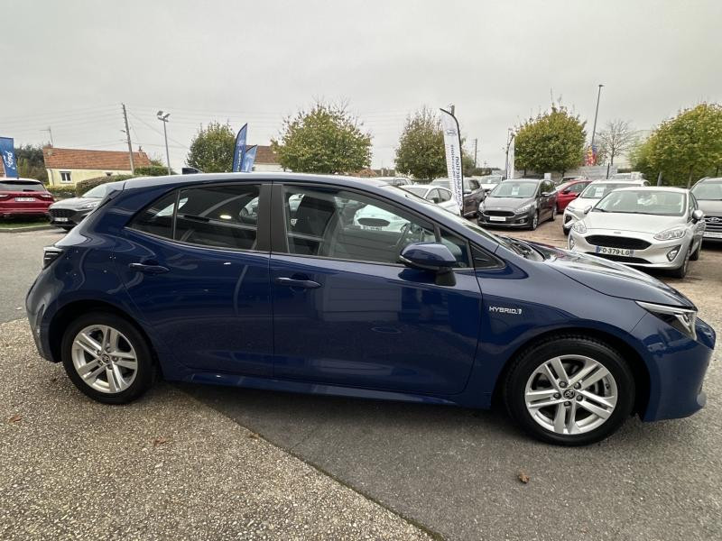 Toyota Corolla 122h Design  occasion  Auxerre - photo n4