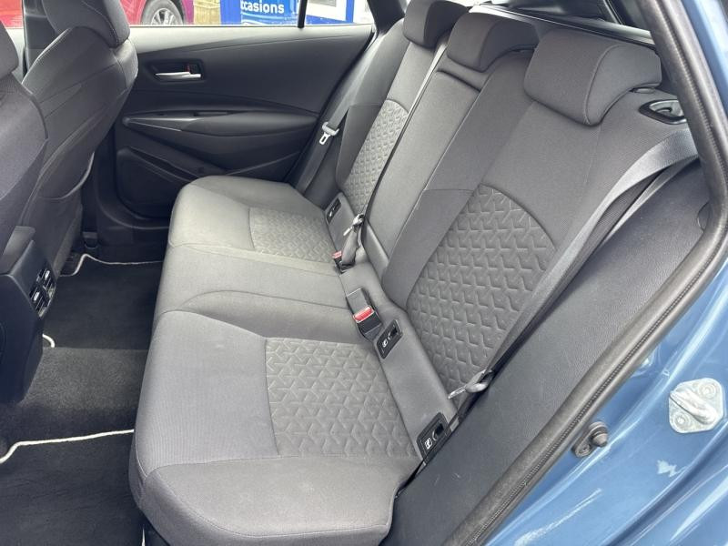 Toyota Corolla 122h Dynamic MY21  occasion � Fleury-les-Aubrais - photo n�11