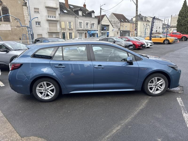 Toyota Corolla 122h Dynamic MY21  occasion � Fleury-les-Aubrais - photo n�4