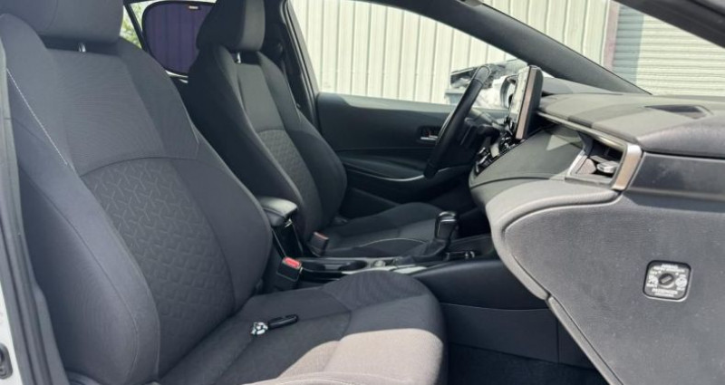 Toyota Corolla 2.0 180CH 155 HYBRID FULL-HYBRID DESIGN BVA-CAMERA DE RECUL  occasion  AUBIÈRE - photo n6