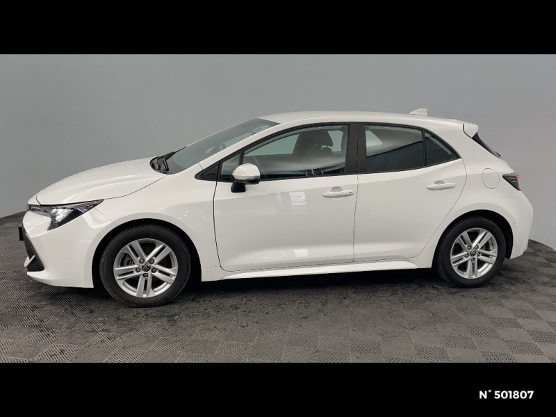 Toyota Corolla Corolla 122ch Dynamic Business  occasion � Saint-Quentin - photo n�2
