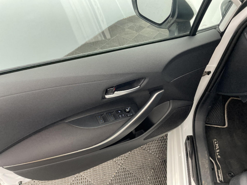 Toyota Corolla Corolla 122ch Dynamic Business  occasion � Saint-Quentin - photo n�19