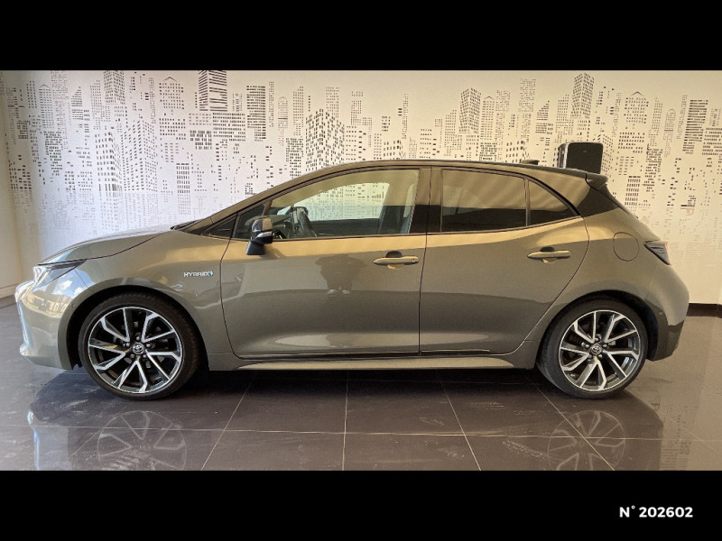 Toyota Corolla Corolla 122h Collection / USAGE VD EH 50000 KM 10/2025  occasion  Saint-Maximin - photo n2