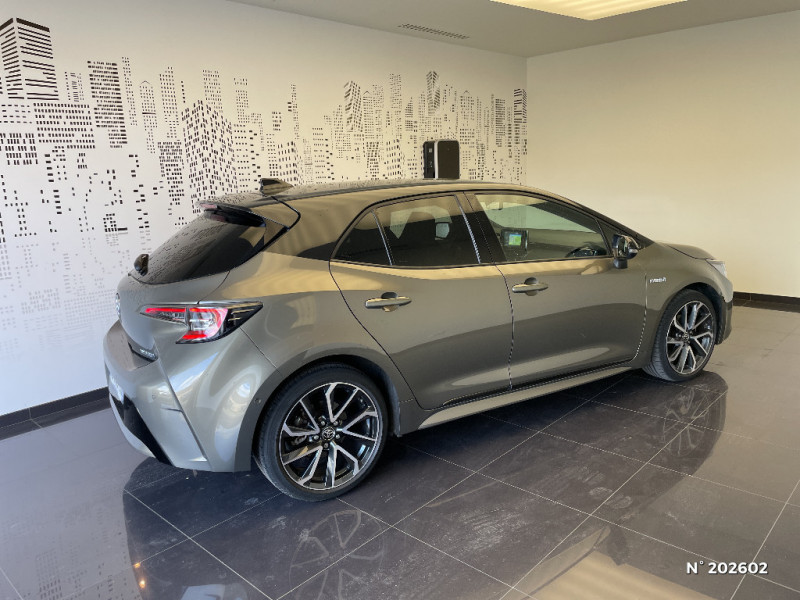 Toyota Corolla Corolla 122h Collection / USAGE VD EH 50000 KM 10/2025  occasion  Saint-Maximin - photo n4