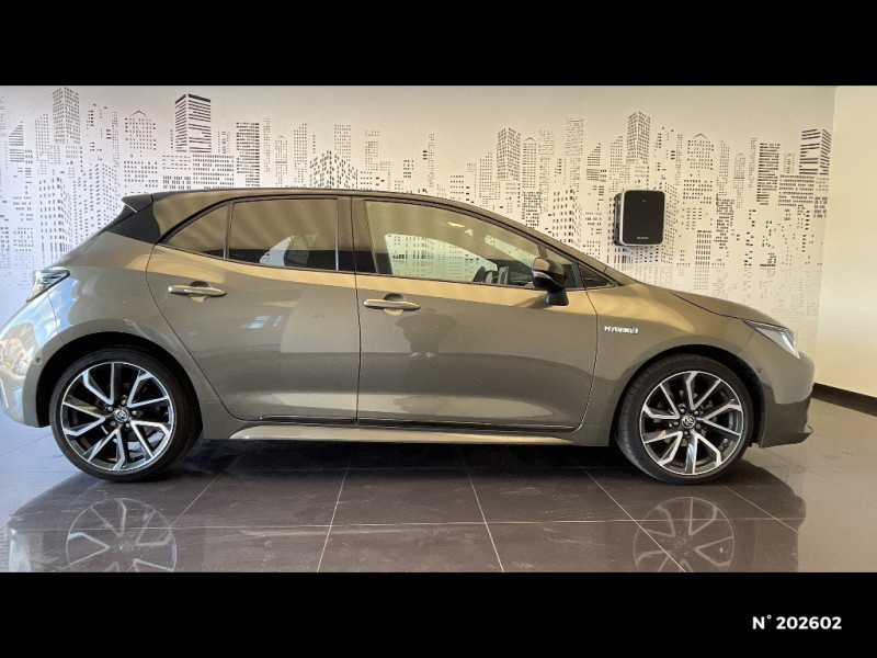 Toyota Corolla Corolla 122h Collection / USAGE VD EH 50000 KM 10/2025  occasion  Saint-Maximin - photo n5
