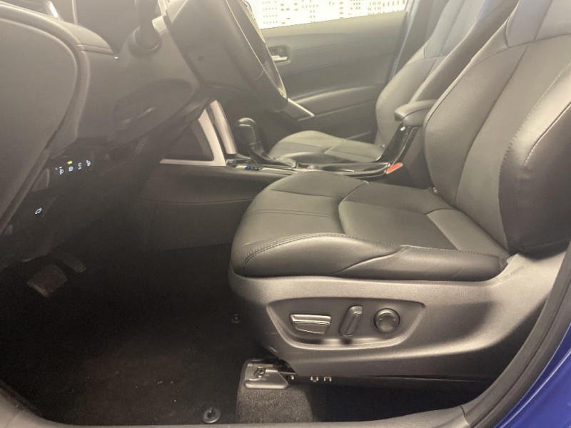 Toyota Corolla COROLLA CROSS 196H PREMIERE EDITION  occasion � Saint-Maximin - photo n�20