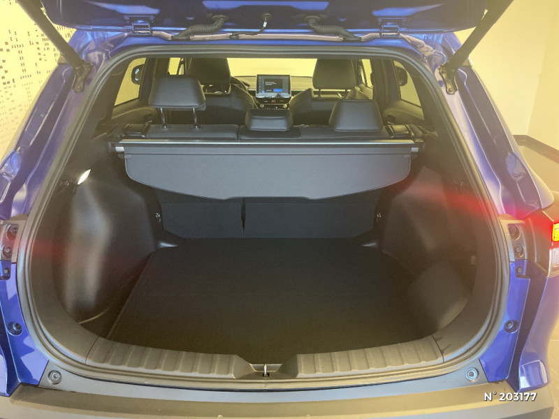 Toyota Corolla COROLLA CROSS 196H PREMIERE EDITION  occasion � Saint-Maximin - photo n�7