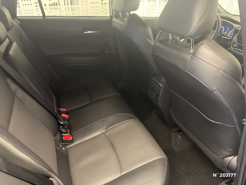 Toyota Corolla COROLLA CROSS 196H PREMIERE EDITION  occasion � Saint-Maximin - photo n�11