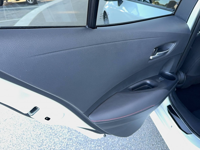 Toyota Corolla Corolla Hybride 122h Collection 5p  occasion  Brive-la-Gaillarde - photo n20