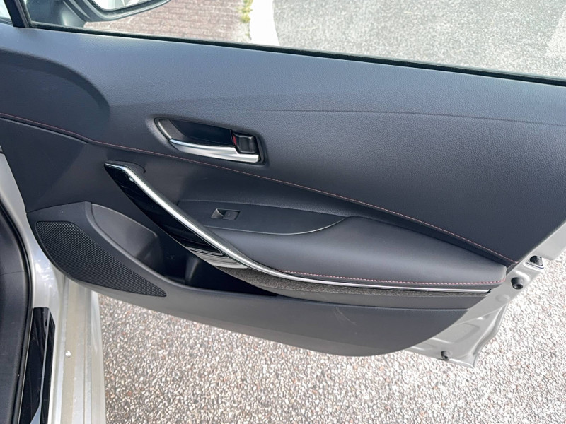 Toyota Corolla Corolla Hybride 122h Collection 5p  occasion  Brive-la-Gaillarde - photo n13
