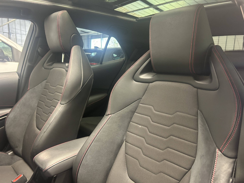 Toyota Corolla Corolla Hybride 122h Collection 5p  occasion � PERIGUEUX - photo n�17