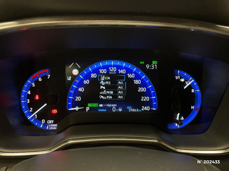 Toyota Corolla Corolla Hybride 122h Collection  occasion  Saint-Maximin - photo n12