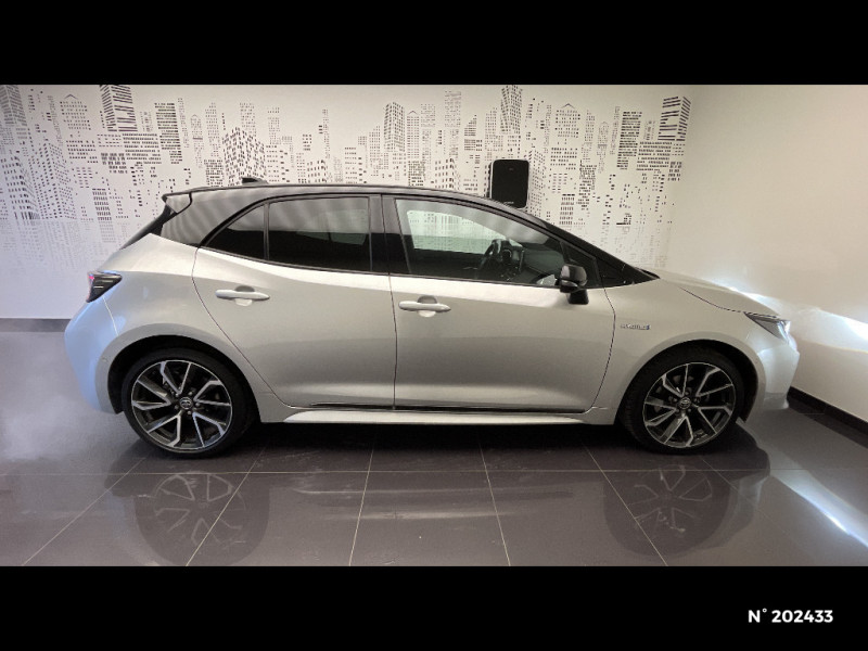 Toyota Corolla Corolla Hybride 122h Collection  occasion  Saint-Maximin - photo n5