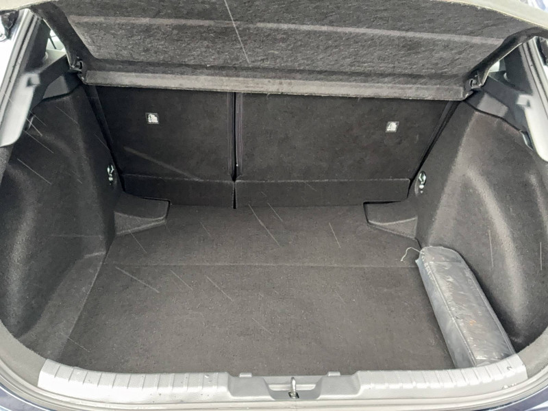 Toyota Corolla Corolla Hybride 122h Design 5p  occasion  Muret - photo n7