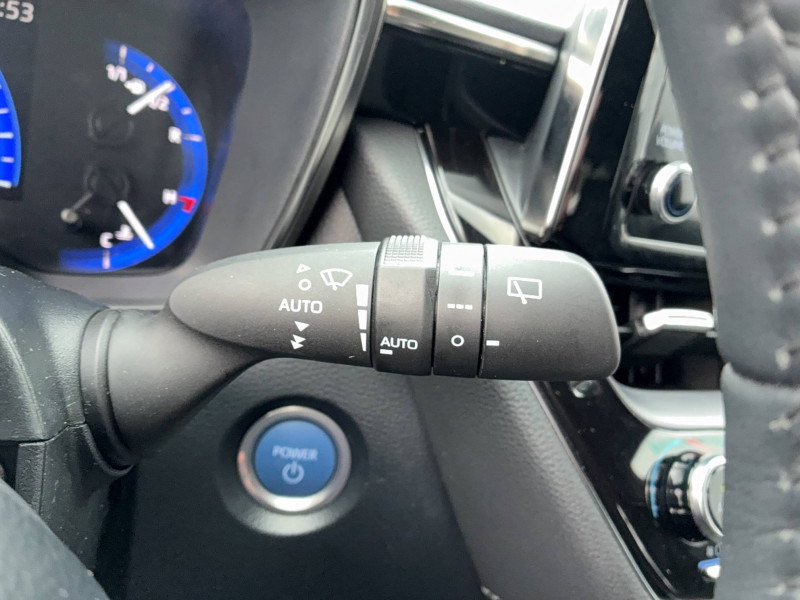 Toyota Corolla Corolla Hybride 122h Design 5p  occasion  Muret - photo n17
